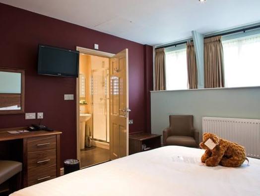 The Dog & Doublet 3* Stafford